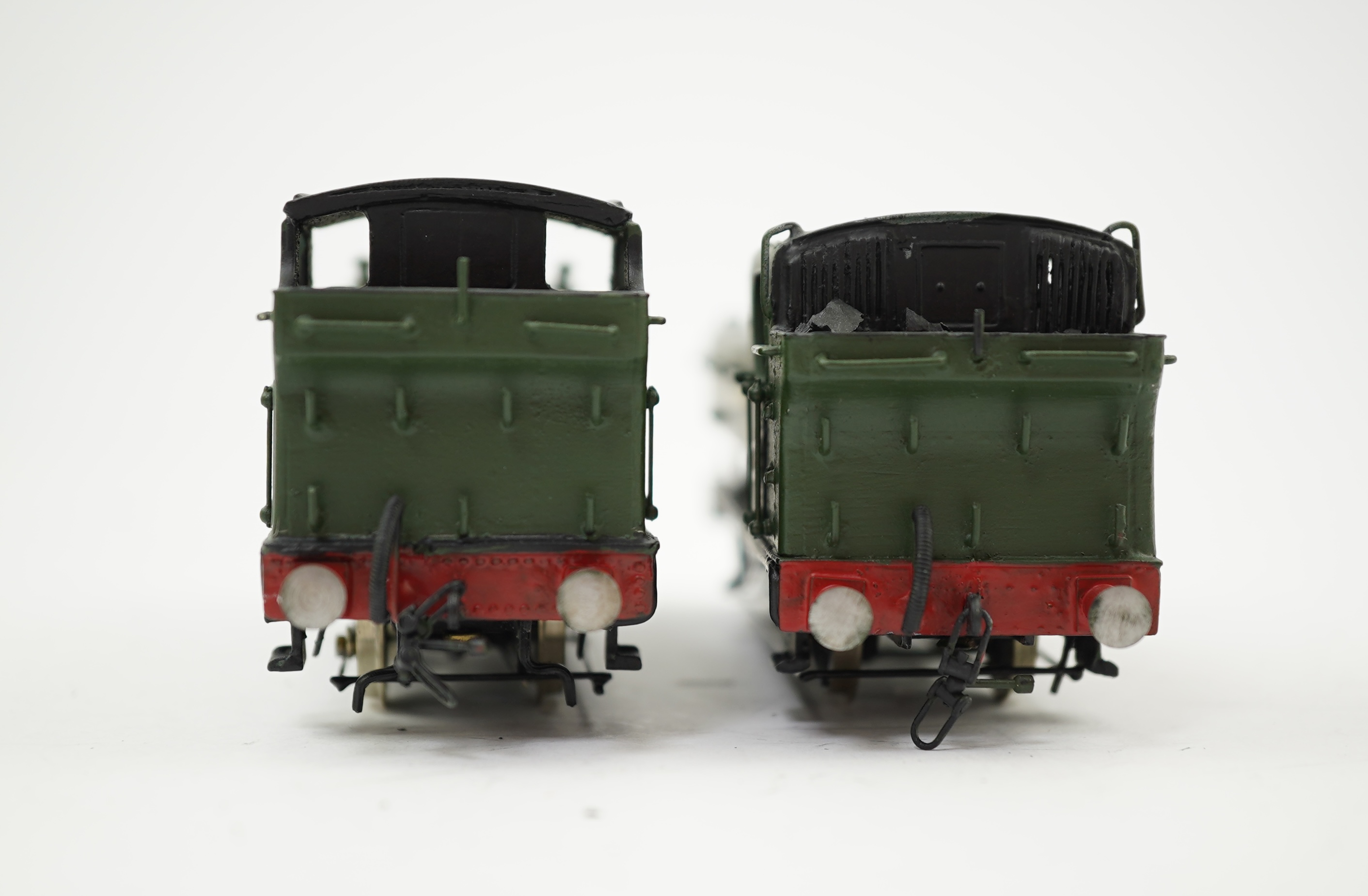 Two 00 gauge brass and white metal kit built GWR Pannier Tank locomotives; a 1600 class 0-6-0PT, 1600, together with an 7400 class 0-6-0PT, 7404, constructed, painted and lined to a high standard, both motored for two ra